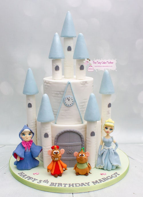 Disney Castle cake for Nicole's 5th birthday | Instagram